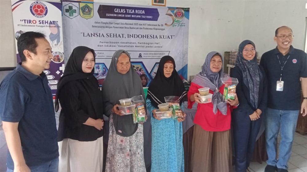 Indocement Citeureup Selenggarakan Gerakan Lansia Sehat